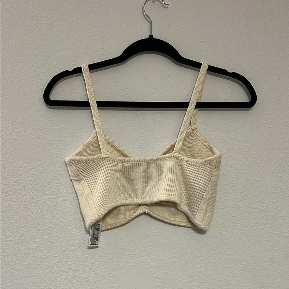 Zara Cream Knit set with Ruched Detail - Picture 4 of 6